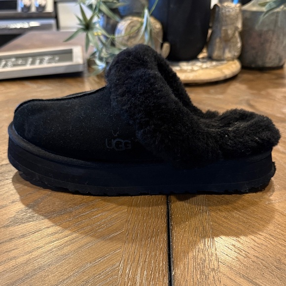 UGG Classic Black Sheepskin Slippers - Picture 2 of 7